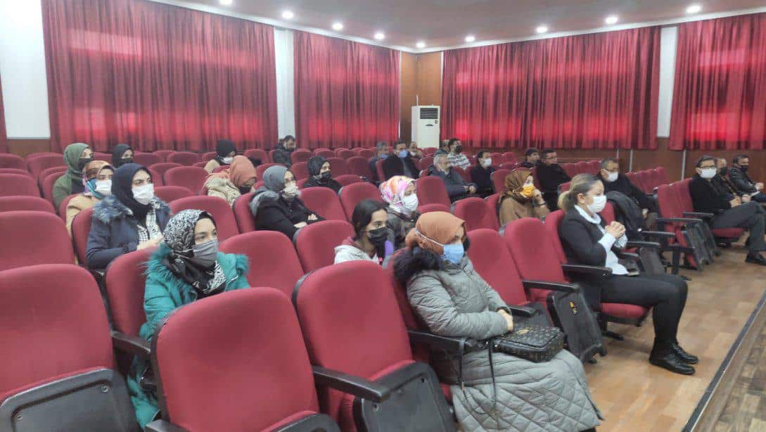 Din Kültürü ve Ahlak Bilgisi Öğretmen Gelişim Programı çerçevesinde (DÖGEP)Aralık-Ocak dönemi toplantı ve sunumu gerçekleştirildi.
