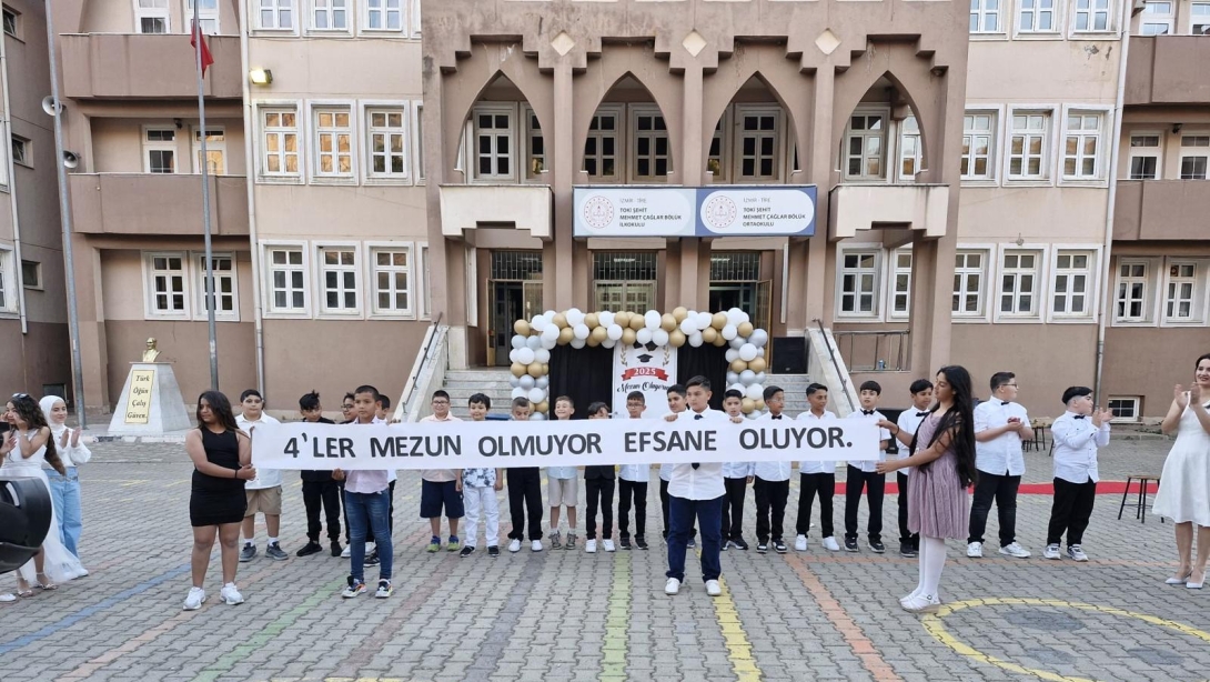 TOKİ Şehit Mehmet Çağlar Bölük İlkokulu 4. Sınıf Öğrencileri Mezuniyet Coşkusunu Yaşadı.